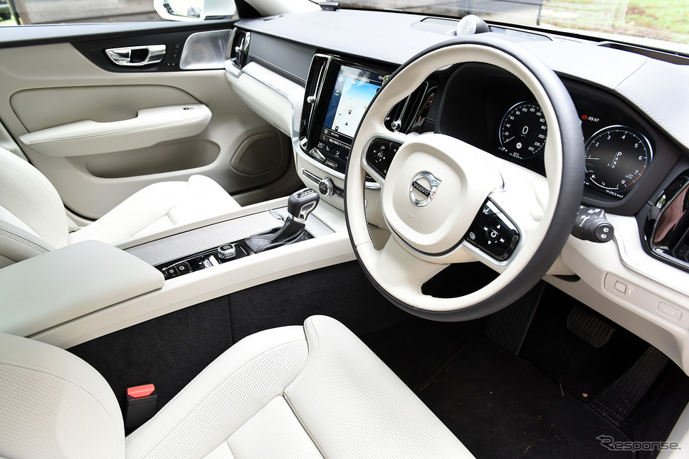 ボルボ 新型 V60(VOLVO V60)《撮影 中野英幸》