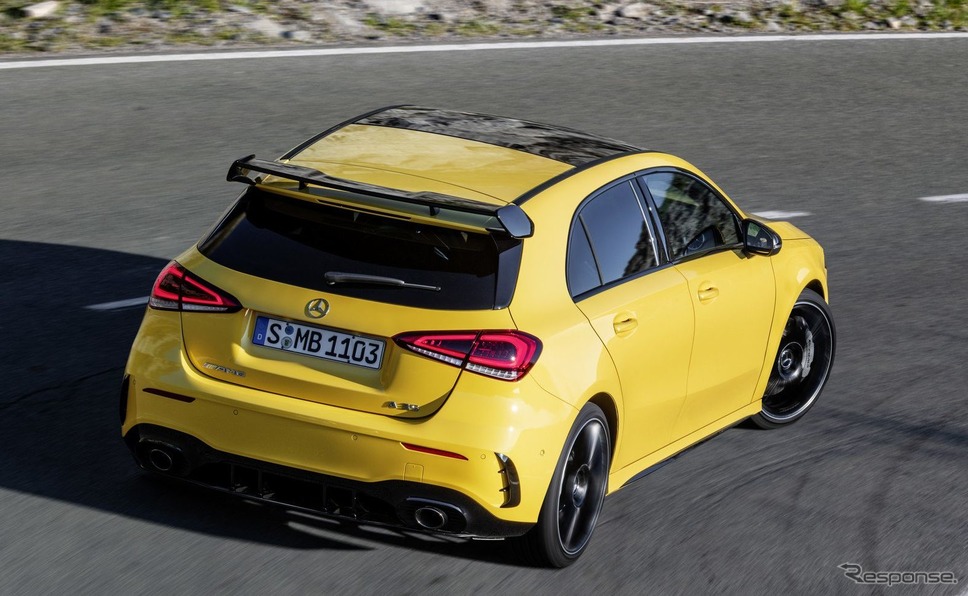 メルセデス AMG A35 4MATIC
