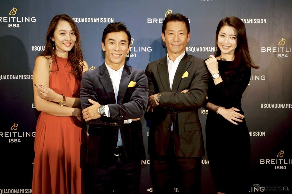 「ジャパン・レーサーズ・スクワッド」メンバーとなった室屋義秀(左から2番目)と佐藤琢磨(右から2番目)
