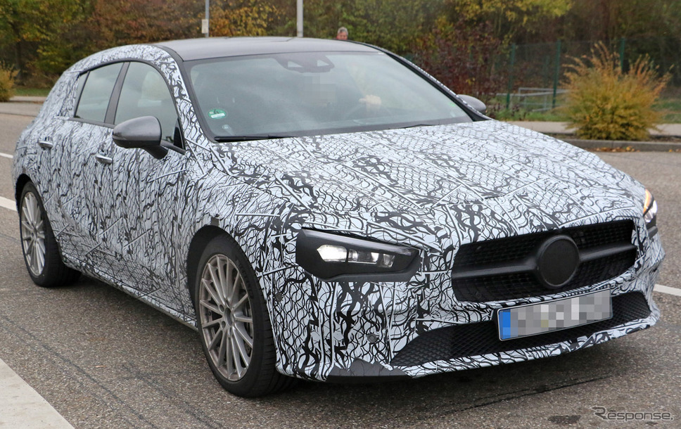 メルセデスベンツ  CLA シューティングブレーク 次期型スクープ写真《APOLLO NEWS SERVICE》