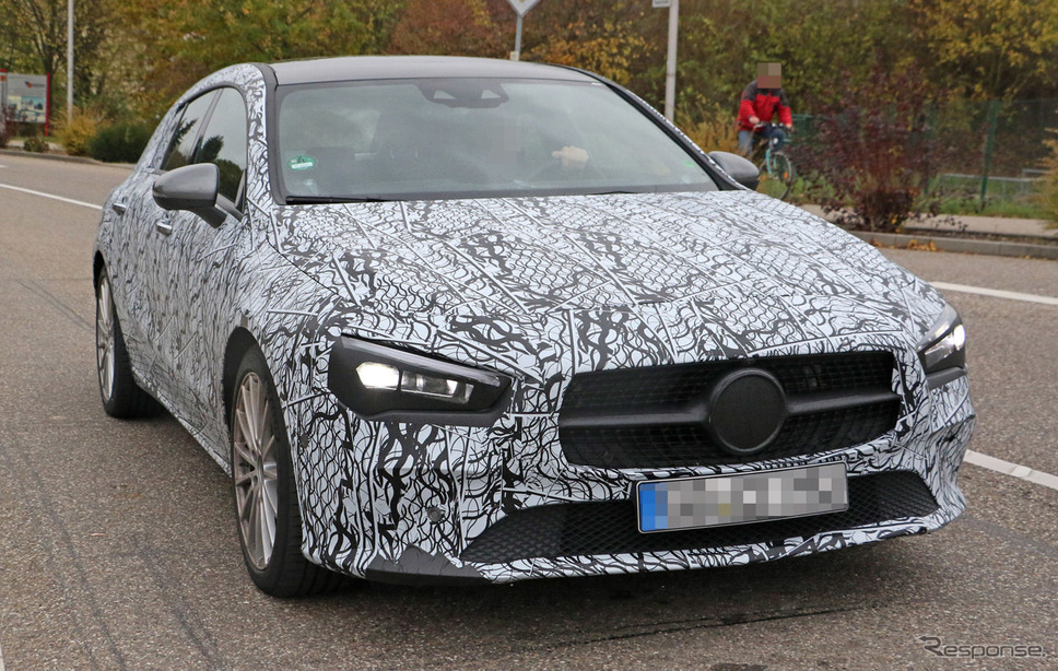 メルセデスベンツ  CLA シューティングブレーク 次期型スクープ写真《APOLLO NEWS SERVICE》
