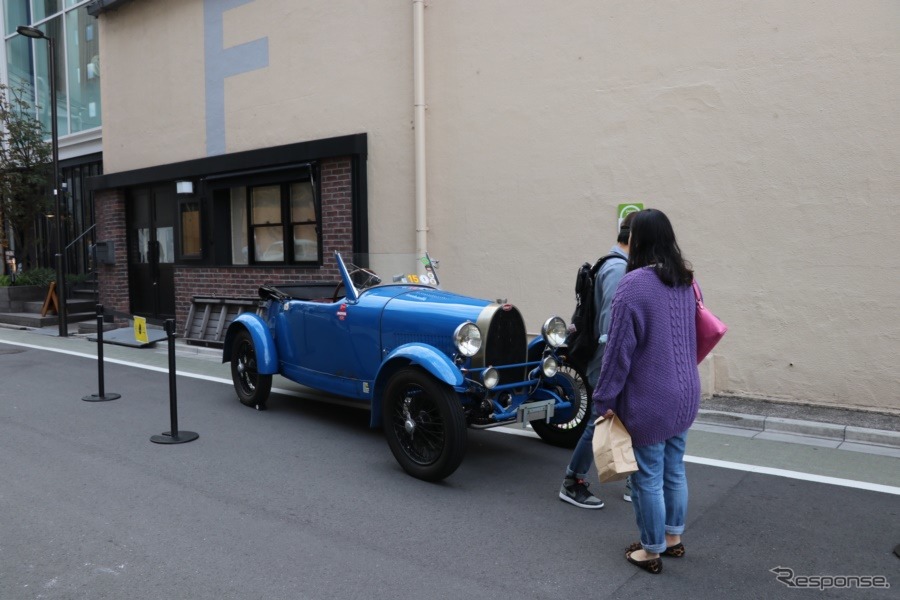 間近で見ると作りて手の息遣いまで見えてきそうなエネルギーを今に伝えるかのようだ。【撮影:中込健太郎】