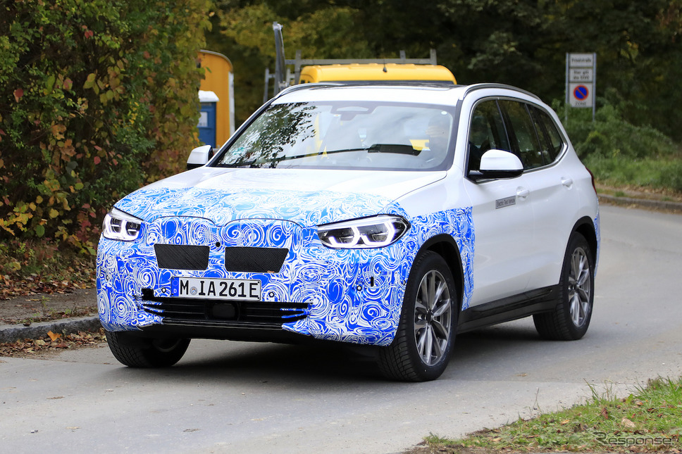 BMW iX3 スクープ写真《APOLLO NEWS SERVICE》