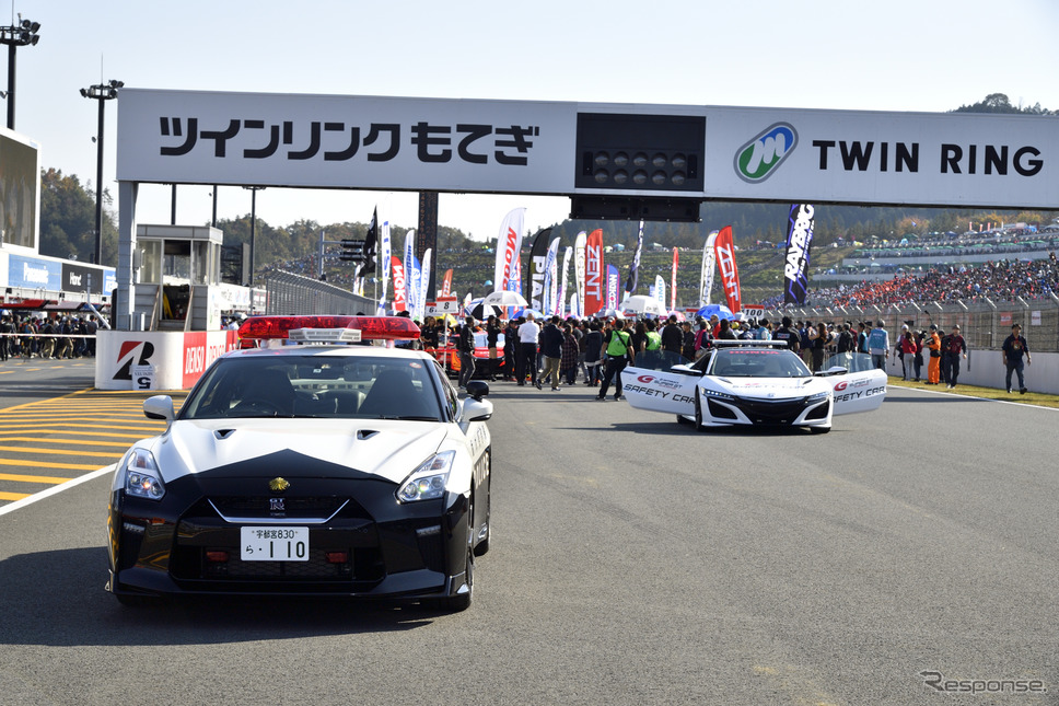 日産GT-Rのパトカー《撮影 雪岡直樹》