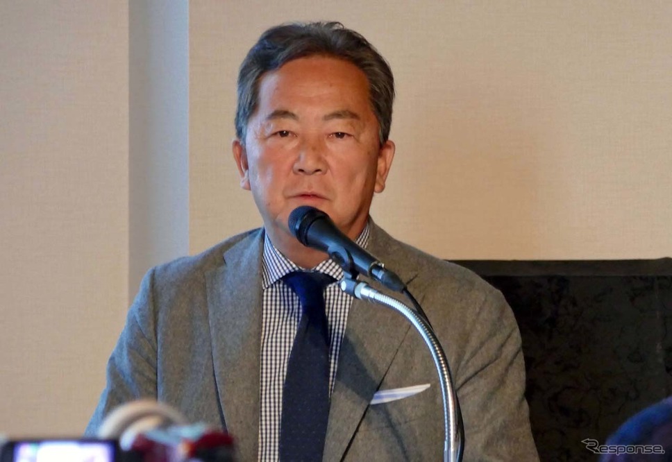 自動車評論家・清水和夫氏も登壇《撮影 会田肇》