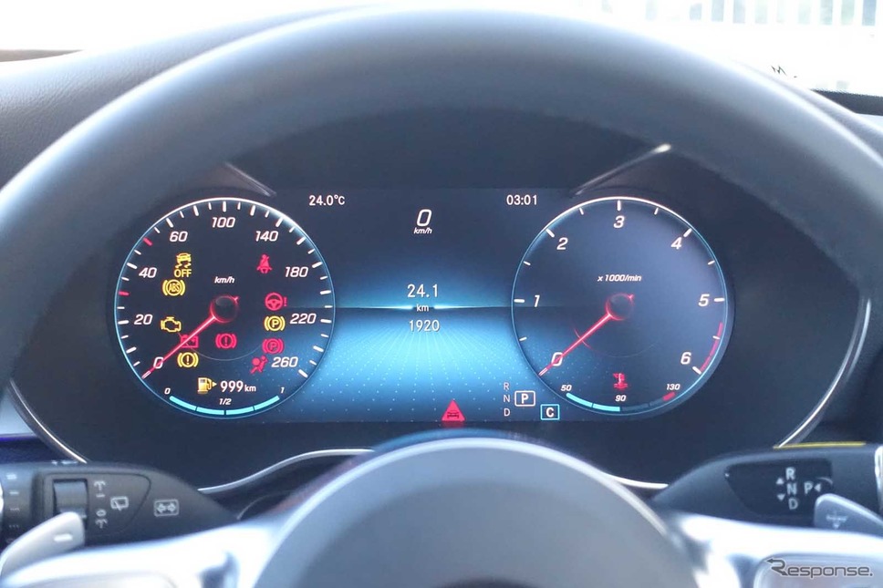 メルセデスベンツ C220dステーションワゴン撮影 中村孝仁
