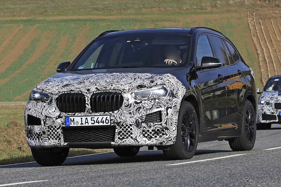 BMW X1 改良新型スクープ写真《APOLLO NEWS SERVICE》
