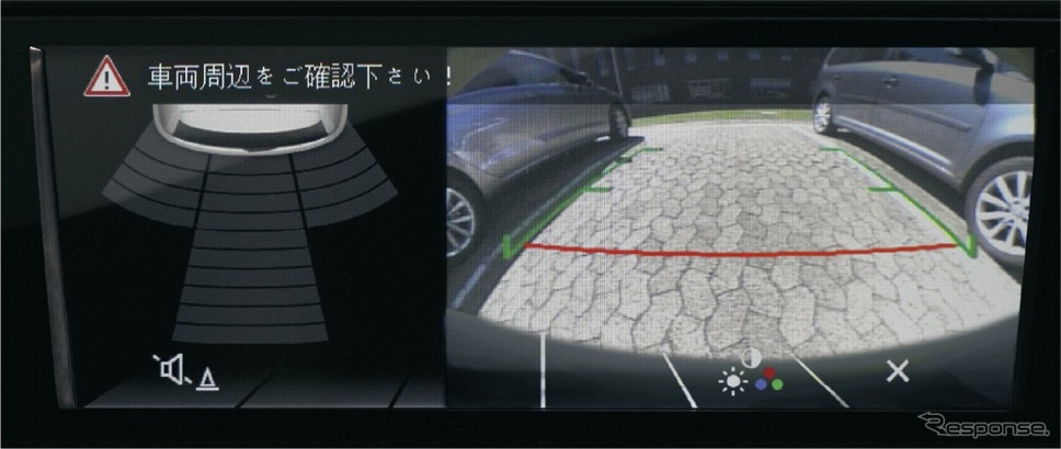 VW cross up！ パークディスタンスコントロール（リヤ）/オプティカルパーキングシステム/リヤビューカメラ“Rear Assist"