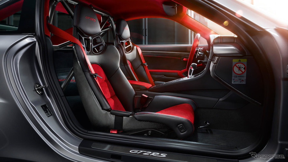 ポルシェ 911 GT2 RS 新型 クラブスポーツパッケージ