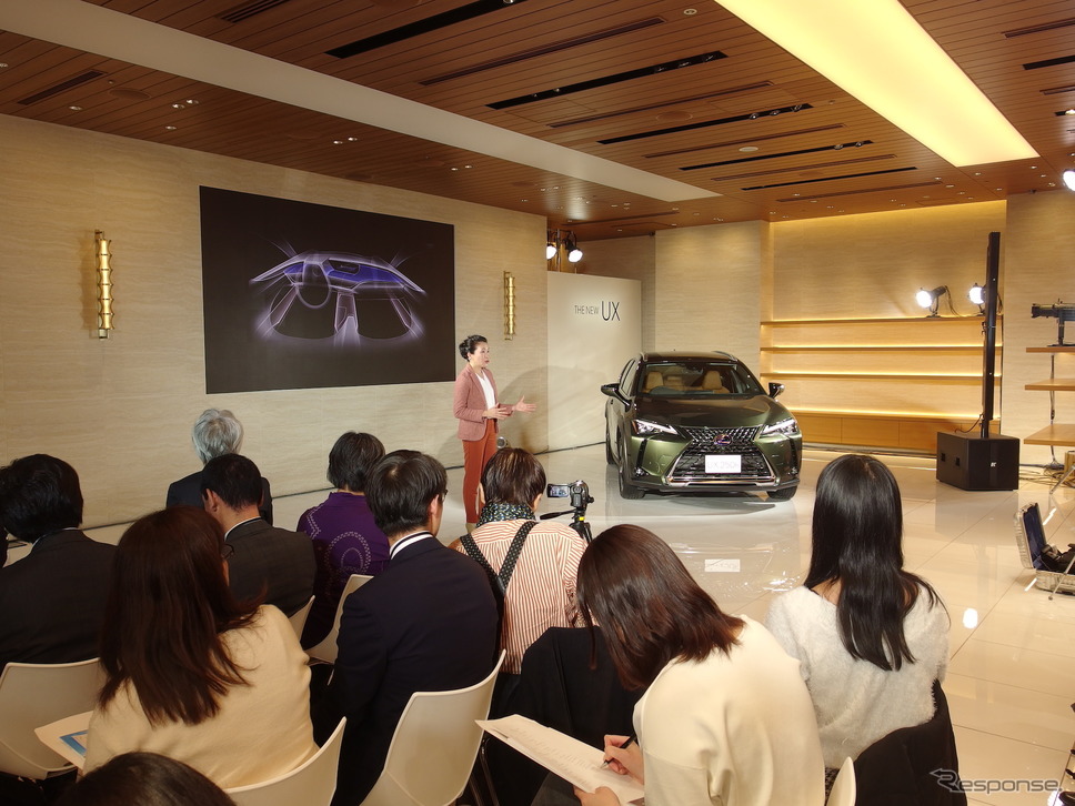 レクサスUX発表会《撮影 高木啓》