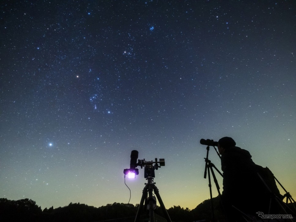 天体望遠鏡を使った星空観測