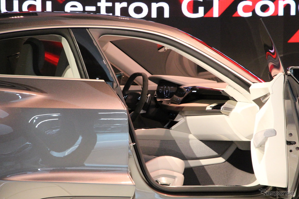 アウディ e-tron GT コンセプト《撮影 吉田瑶子》