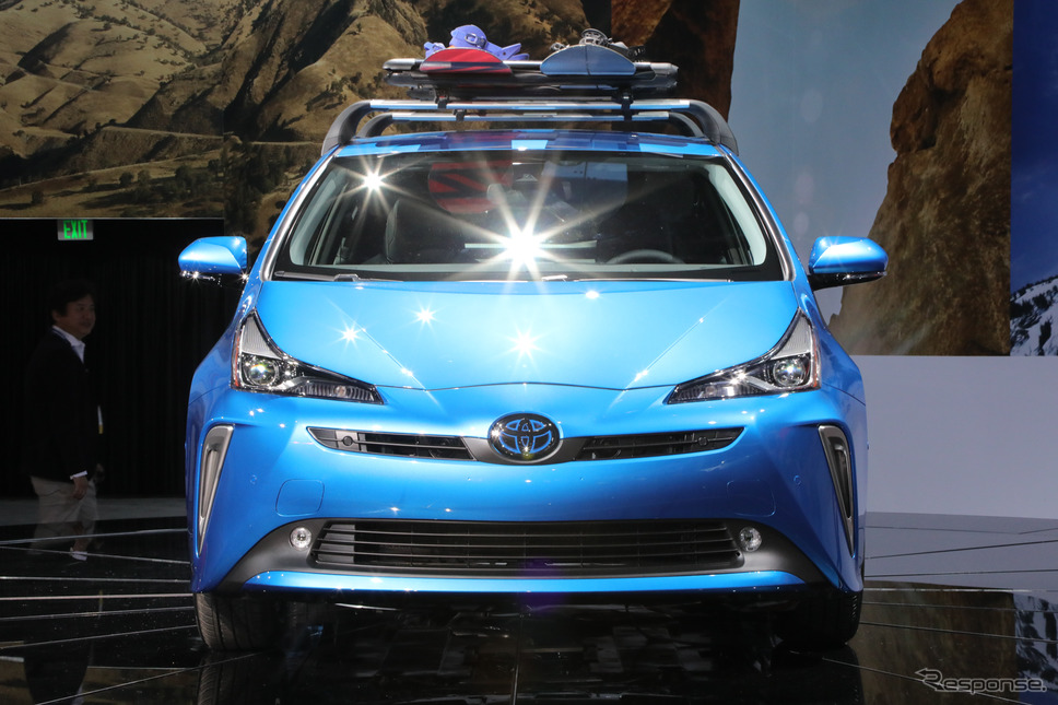 トヨタ・プリウス の2019年モデル(ロサンゼルスモーターショー2018)《撮影 佐藤靖彦》
