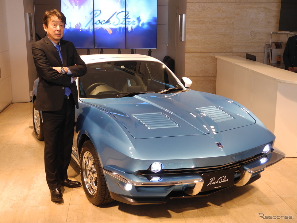 光岡自動車の光岡章夫社長と新型車『ロックスター』《撮影 山田清志》