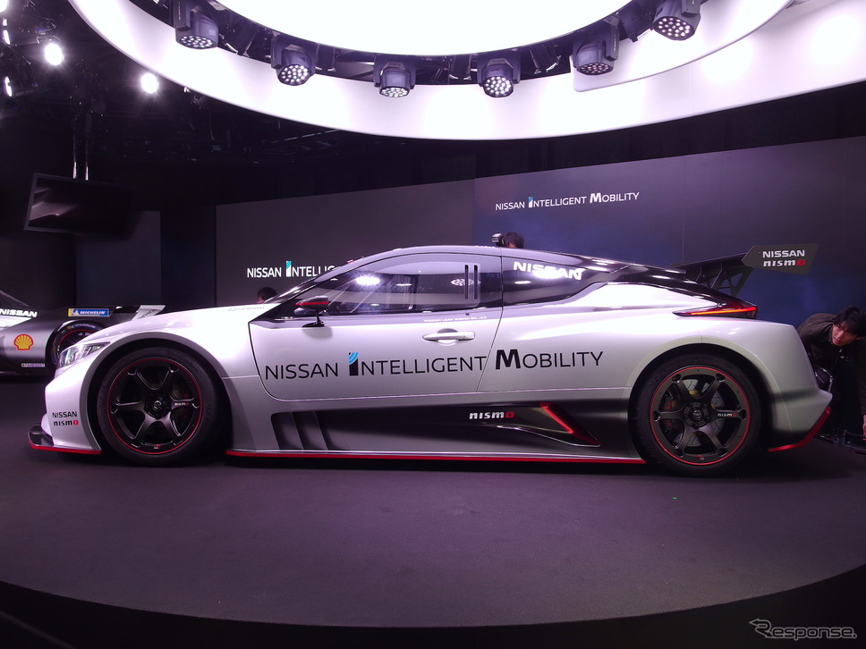 日産リーフNISMO RC《撮影 高木啓》