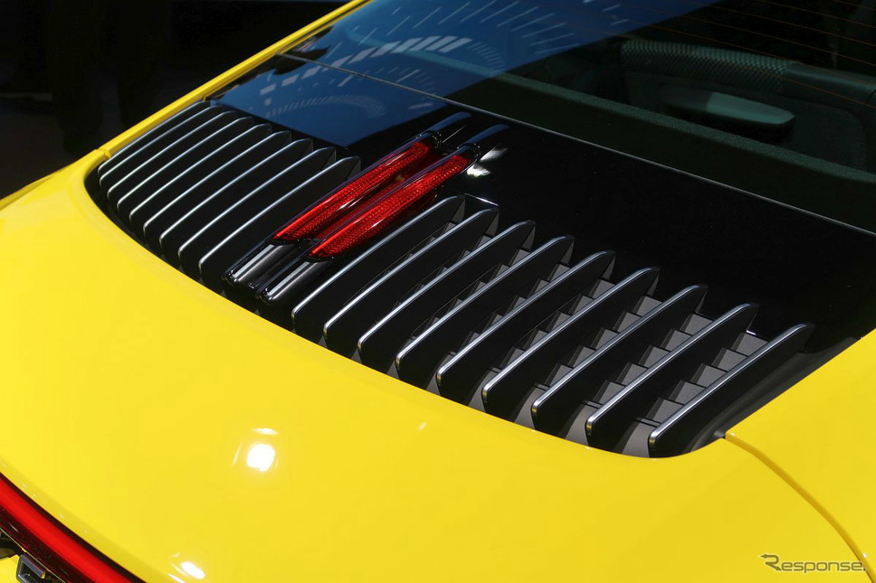 ポルシェ911新型(ロサンゼルスモーターショー2018)《撮影 工藤貴宏》