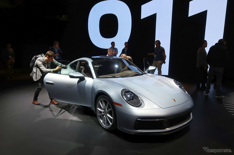 ポルシェ911新型(ロサンゼルスモーターショー2018)《撮影 工藤貴宏》