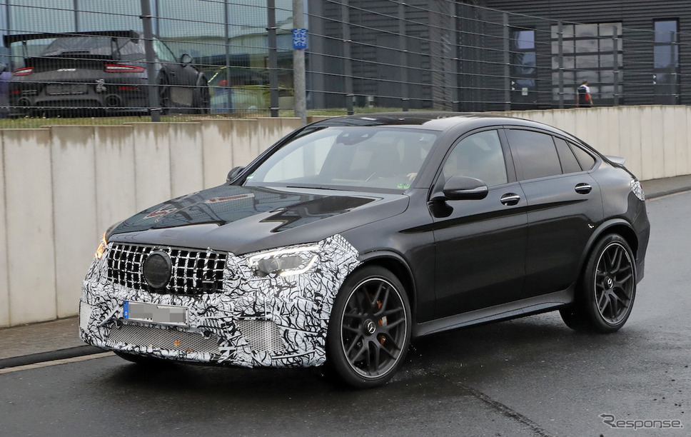メルセデス AMG GLC63 改良新型（スクープ写真）《APOLLO NEWS SERVICE》