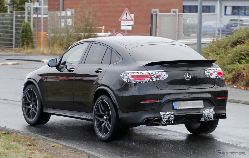 メルセデス AMG GLC63 改良新型（スクープ写真）《APOLLO NEWS SERVICE》