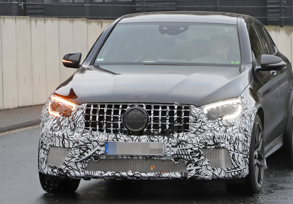 メルセデス AMG GLC63 改良新型（スクープ写真）《APOLLO NEWS SERVICE》