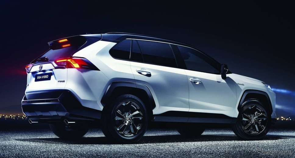 トヨタ RAV4 ハイブリッド 新型(欧州仕様)