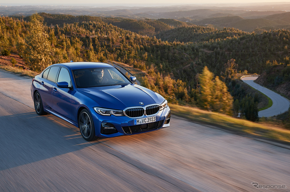 BMW 3シリーズ 新型(330i Mスポーツ)《画像 BMW》