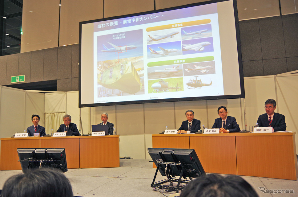 スバル中村知美社長や、日本電信電話の篠原弘道会長が登壇したラウンドテーブルセッション《撮影 宮崎壮人》