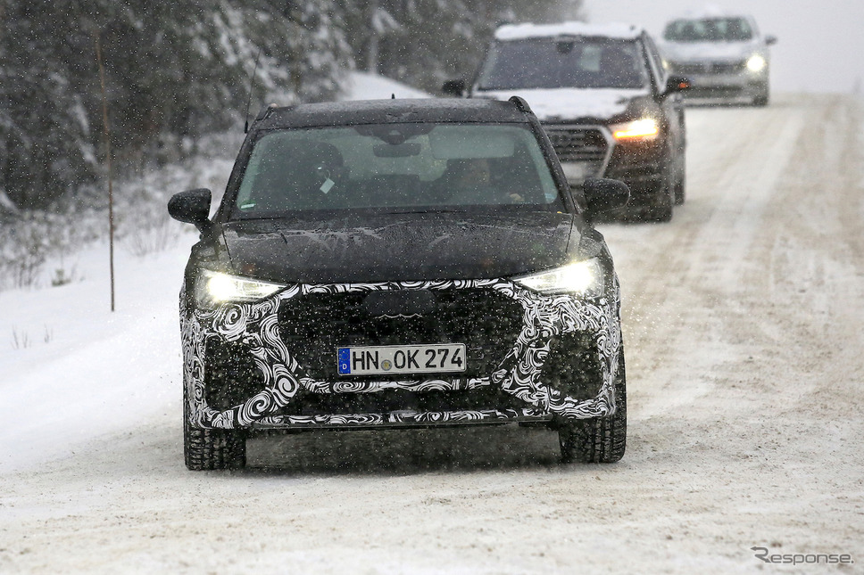 アウディ RS Q3 次期型スクープ写真《APOLLO NEWS SERVICE》