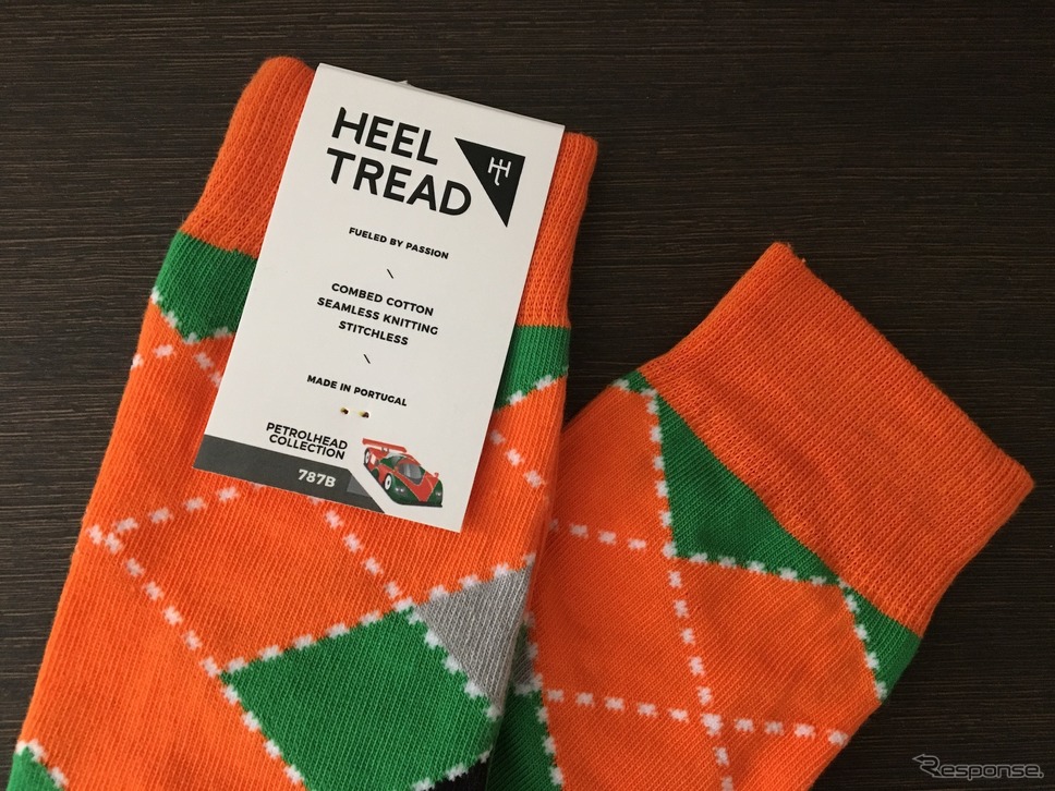 HEEL TREADのソックス(787B)《撮影 松崎祐子》