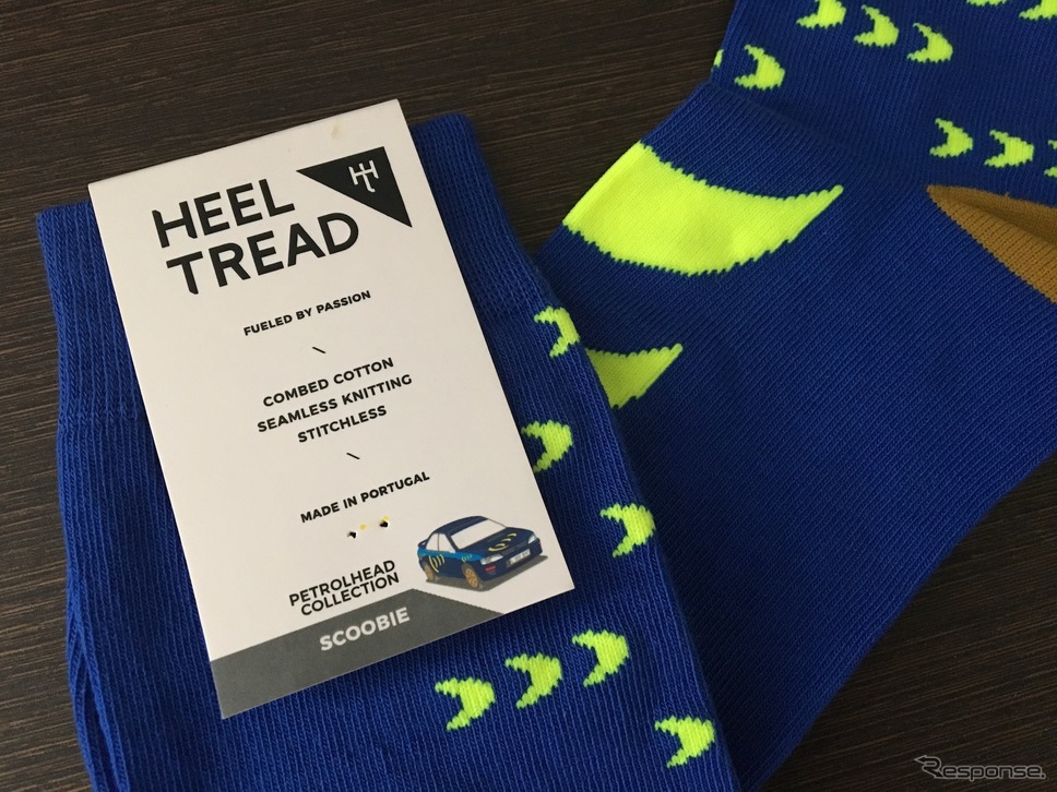 HEEL TREADのソックス(Scooby)《撮影 松崎祐子》