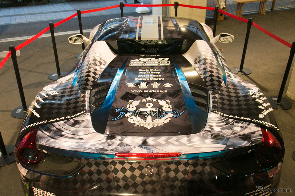 『アズールレーン』のフェラーリ 488スパイダー痛車、展示中…秋葉原
