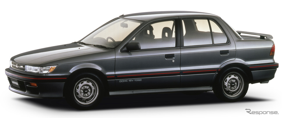 ミラージュ・サイボーグDOHC 16V-T(4ドア、1988年)