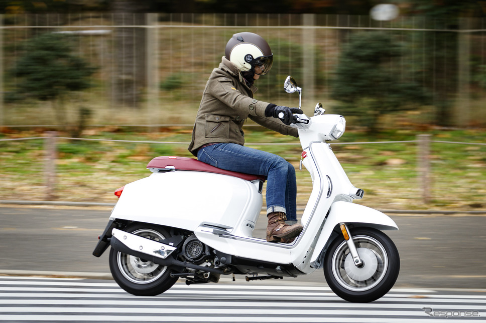 ランブレッタ V125《撮影 藤村のぞみ》