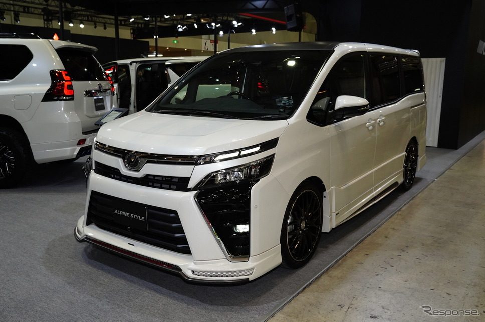 アルパインスタイルブース（東京オートサロン2019）《撮影 愛甲武司》