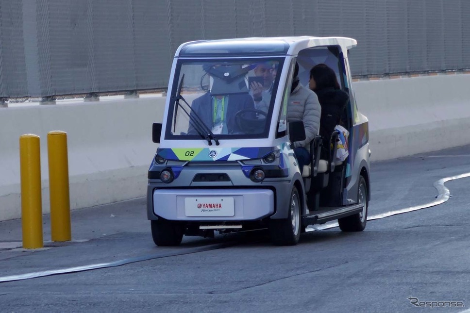 CES会場内に作られた特設コースで「Public Personal Mobility」を体験できた《撮影 会田肇》
