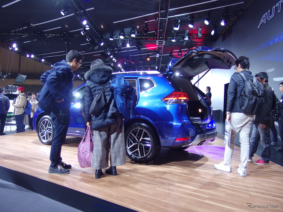 エクストレイルAUTECH(東京オートサロン2019)《撮影 高木啓》