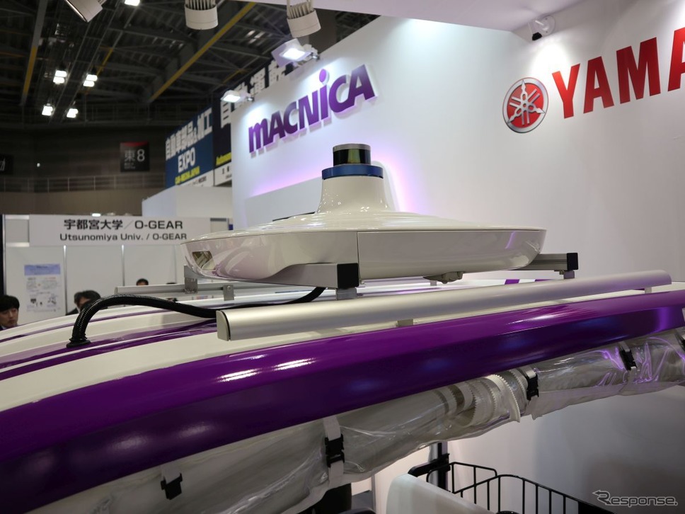 マクニカのブースに展示された「アカデミックパックPRO」。ヤマハの電動カートをベースに自動運転が可能(オートモーティブワールド2019)《撮影 中尾真二》