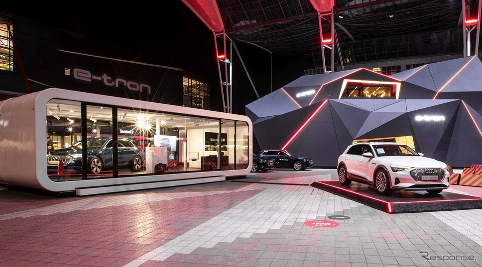 ドイツ・ミュンヘン国際空港に展示されるアウディe-tron(参考画像)
