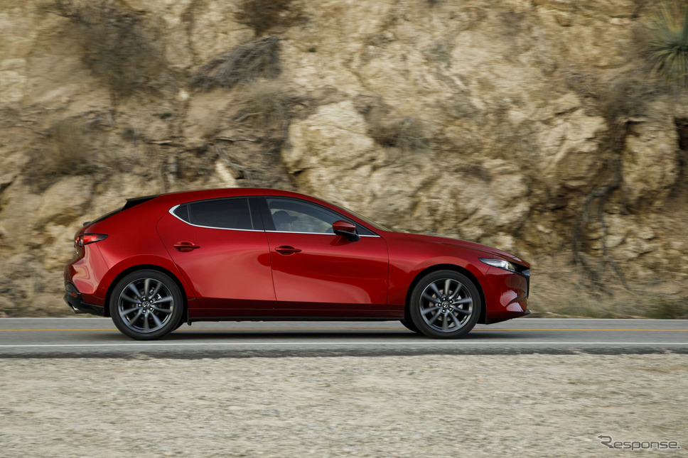 マツダ3(欧州仕様SKYACTIV-G2.0)《画像 マツダ》