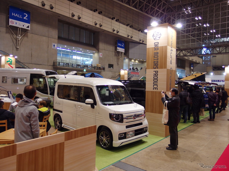RVランド/岡モータースN-VAN(ジャパンキャンピングカーショー2019)《撮影 高木啓》