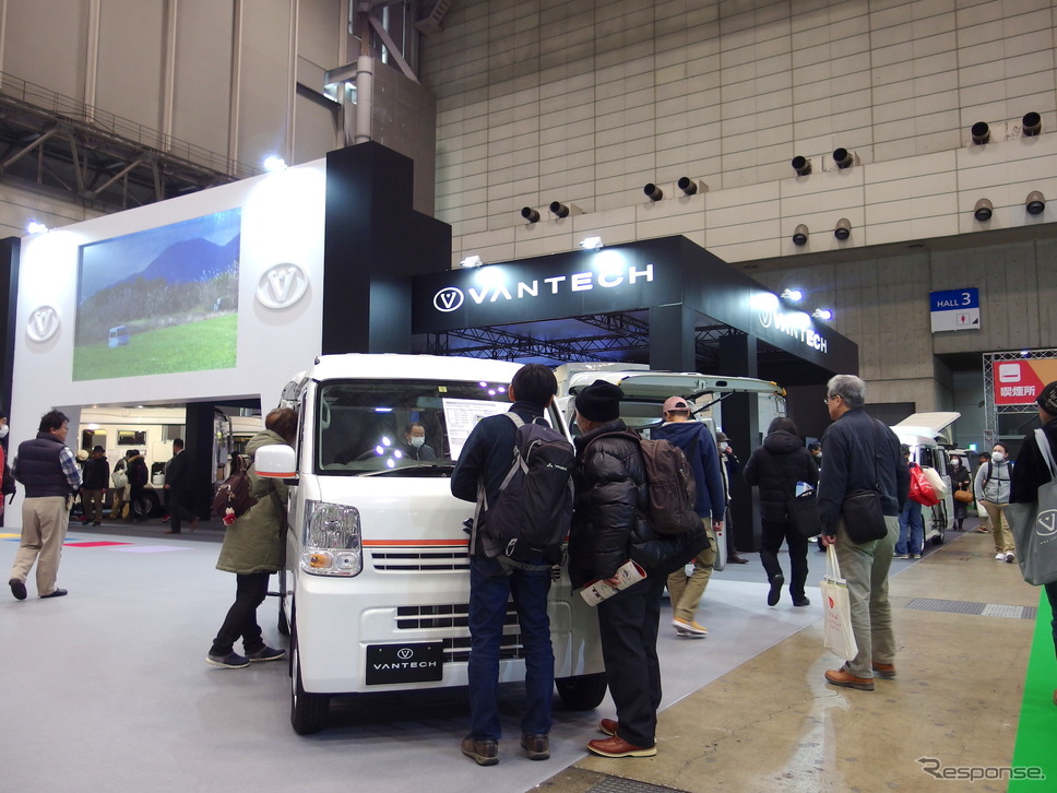 VANTECH(ジャパンキャンピングカーショー2019)《撮影 高木啓》