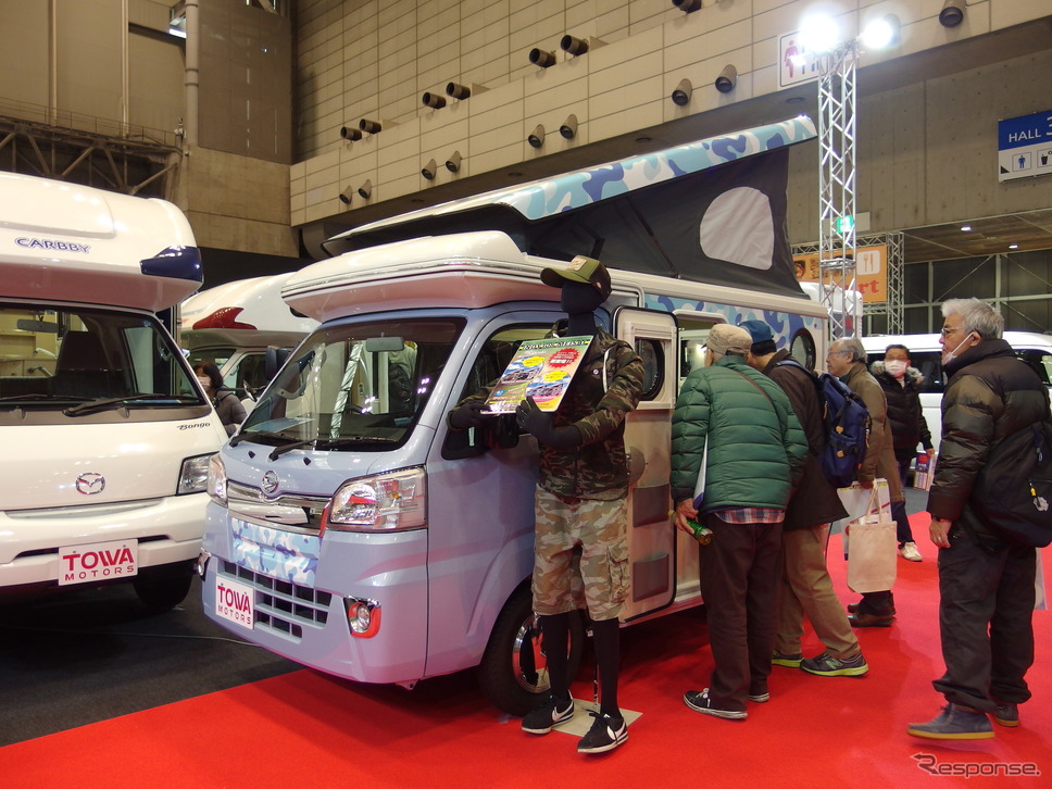 東和モータース販売(ジャパンキャンピングカーショー2019)《撮影 高木啓》