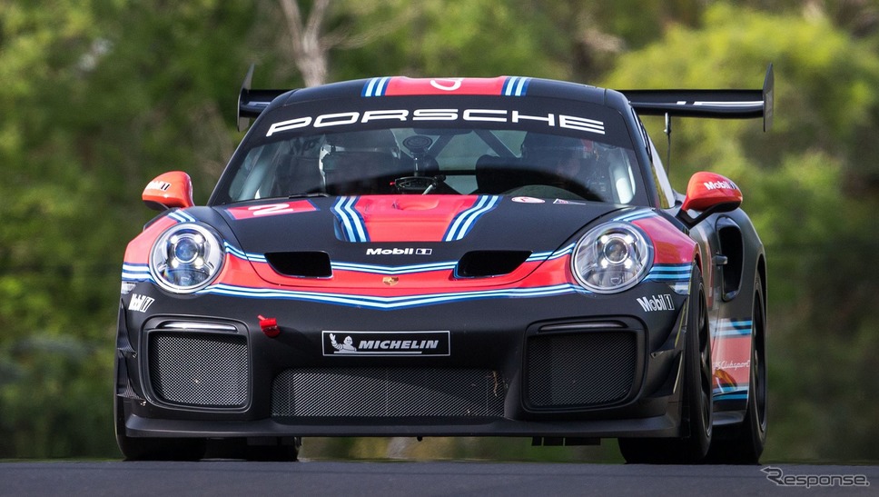 ポルシェ 911GT2 RS クラブスポーツ