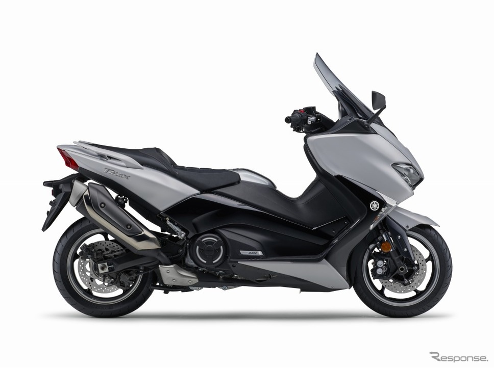 ヤマハ TMAX530 DX ABS(マットライトグレーメタリック4)