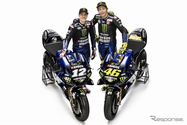 バレンティーノ・ロッシ(右)とマーベリック・ビニャーレス