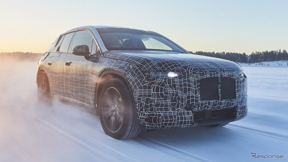 BMW iNEXT のプロトタイプ車