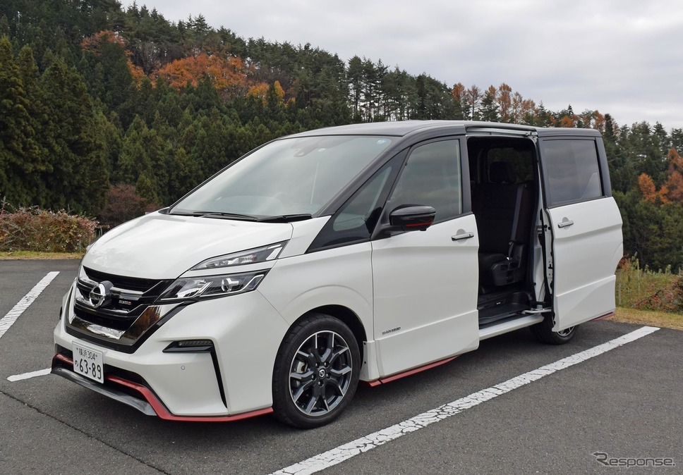 日産『セレナ NISMO』。3列シートのパセンジャーカーとしては標準的なユーティリティ。《撮影 井元康一郎》