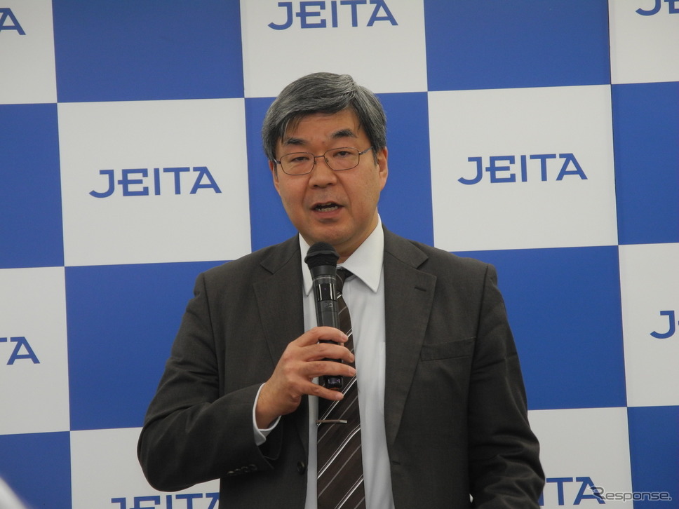 産業技術総合研究所の森雅彦氏《撮影 山田清志》