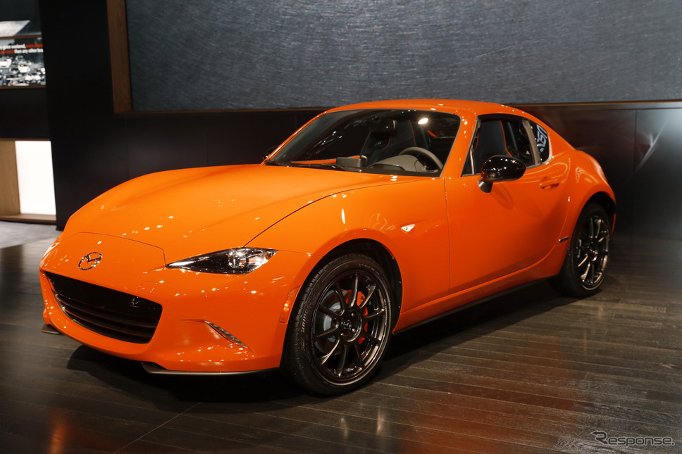 マツダ MX-5(ロードスター) 30周年記念車(シカゴモーターショー2019)《画像 マツダ》