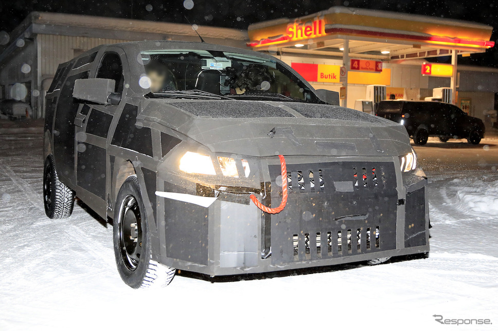 まさに“ブラックボックス”な謎のテスト車両…その正体は「マニアックすぎる」 e燃費